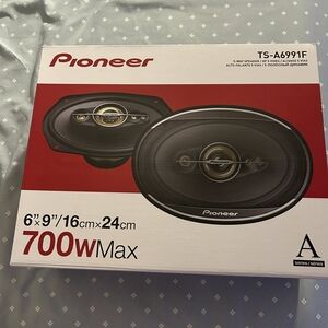 PIONEER TS-A6991F 6x9" Speakers - Black with Gold Highlights